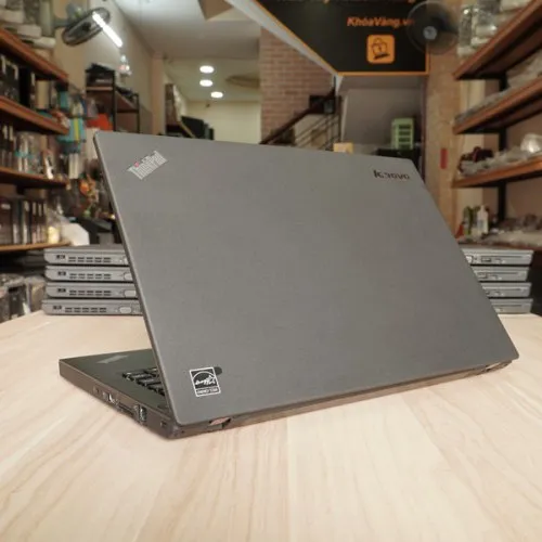 Laptop cũ ThinkPad X250 ssd 128g Core i5 ram 4G