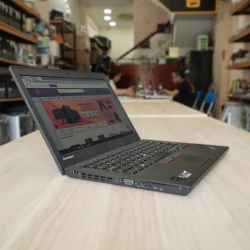 Laptop cũ ThinkPad X250 | Core i5-5200U | RAM 8GB | SSD 256GB | 12.5 inch