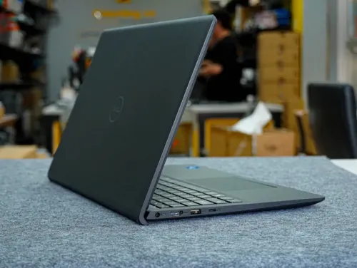 Dell 15 DC15250 | Intel Core i5-1334U | RAM 8GB DDR5 | SSD 512GB | 15.6 inch FHD Touch | Carbon Black | New Fullbox + Windows 11