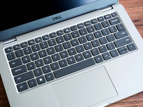 Dell Latitude 3340 | Intel Core™ i3-1315U | RAM 8GB | SSD 256GB | 13.3 inch FHD | Titan Gray - New Fullbox