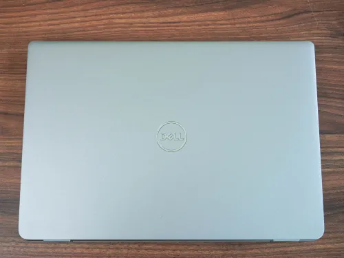 Dell Latitude 3340 | Intel Core™ i3-1315U | RAM 8GB | SSD 256GB | 13.3 inch FHD | Titan Gray - New Fullbox