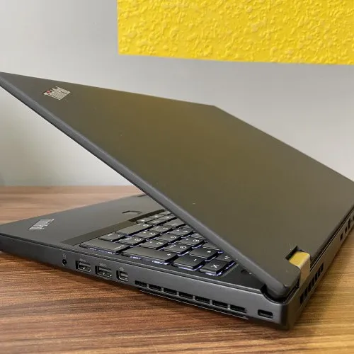 Laptop cũ Lenovo Thinkpad P51 Core i7 -7820HQ ram 16G ssd 512G Quadro M1200 15.6 inch UHD 4K
