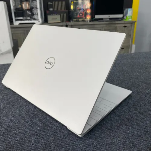 Dell Xps 13 Plus 9320 (2022) | Core i7-1260P | RAM 16GB | SSD 512GB | 13.4 inch 3.5K OLED Touch | NEW FULLBOX