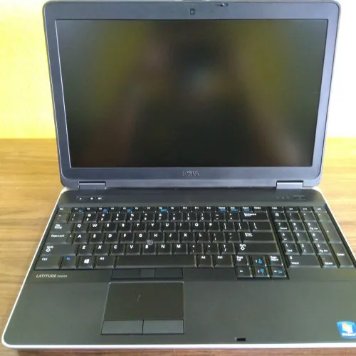 Laptop cũ Dell Latitude E6540 Core i7-4610M | RAM 8GB | SSD 256GB | AMD Radeon HD 8790M | Màn hình 15.6 inch FHD 1920 x 1080 IPS chống chói - Xách Tay USA - USED 97% - Zin 100%