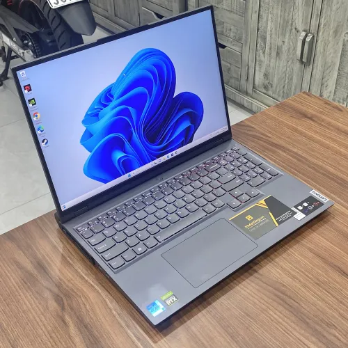 Lenovo Legion 5 Pro 16IAH7 | Core i7-12700H | Ram 16GB DDR5 | SSD 512GB | RTX 3050Ti 4GB | 16 inch WQXGA 165Hz | New 100% Fullbox