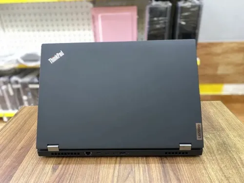 Lenovo ThinkPad P15 gen 1 Xeon W-10885M | RAM 64GB | 1TB SSD | RTX 3000 6G | 15.6 inch FHD | Like new 99%