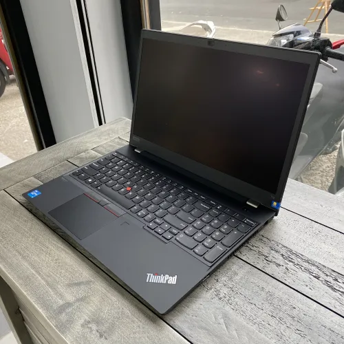 Lenovo Thinkpad T15 Gen 1 | Core i7-10610U | RAM 16G | SSD 256G | 15.6 inch FHD | Likenew 99%