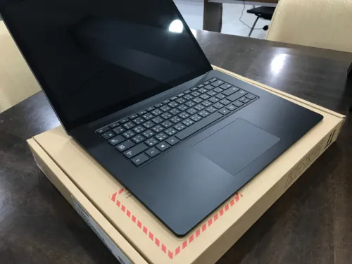 Surface Laptop 4 AMD Ryzen 7 | Ram 8GB | SSD 512GB | 15 inch 2K+ (2496x1664) Touch Black | Bilingual Key | New Fullbox