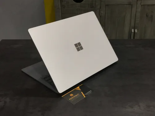 Surface laptop 4 13 (Touch) Core i7-1185G7 | RAM 16GB | SSD 512GB | 13 inch QHD (2256x1504) | Silver - Like New 99%