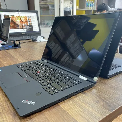 Laptop Cũ Thinkpad X1 Yoga Gen 2 Core i7-7600U | 16 GB RAM | 1TB SSD | Intel HD 620 | 14" FHD Touchscreen