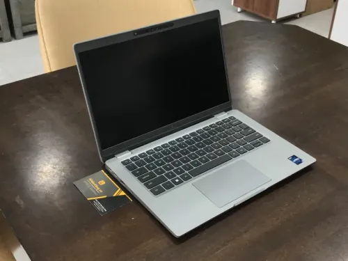 Dell Latitude 5330 (2022) | Core i7-1265U | RAM 32G | SSD 512G | 13.3 inch FHD | New 100% FullBox