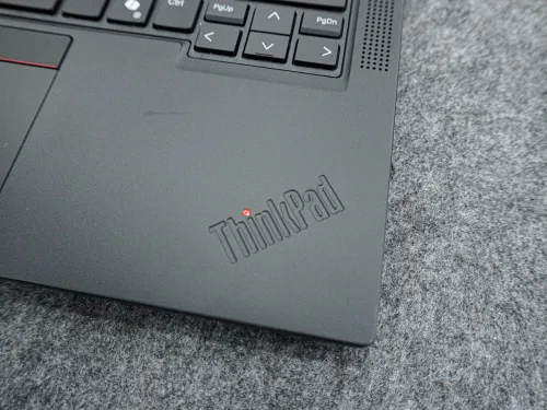 Lenovo ThinkPad T14 Gen 6 Ultra 5 238V | RAM 32GB | SSD 512GB | 14inch WUXGA TOUCH | Windows 11 Pro - Like New