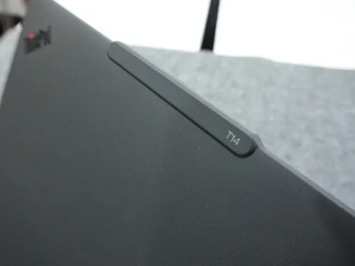 Lenovo ThinkPad T14 Gen 6 Ultra 5 238V | RAM 32GB | SSD 512GB | 14inch WUXGA TOUCH | Windows 11 Pro - Like New