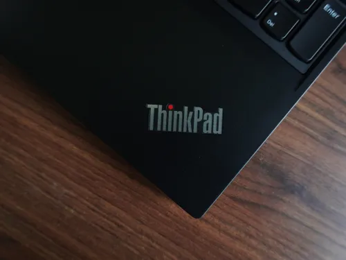 Lenovo ThinkPad P15v Gen 3 Core i7-12800H | RAM 16GB | SSD 1TB | Quadro T1200 4GB | 15.6 inch UHD (3840x2160) - Like New