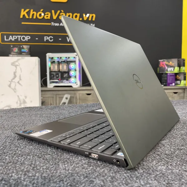 ⭐︎ジャンク品⭐︎DELL vostro5310 corei5 ⭐︎ジャンク品⭐︎DELL vostro5310 corei5 - メルカリ