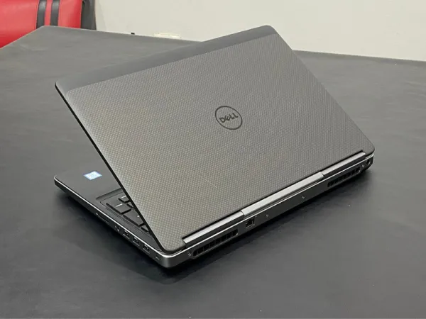 Dell Precision 7720