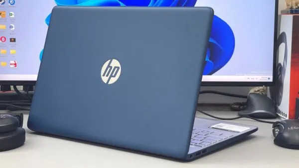 Laptop HP 15-EF2126WM