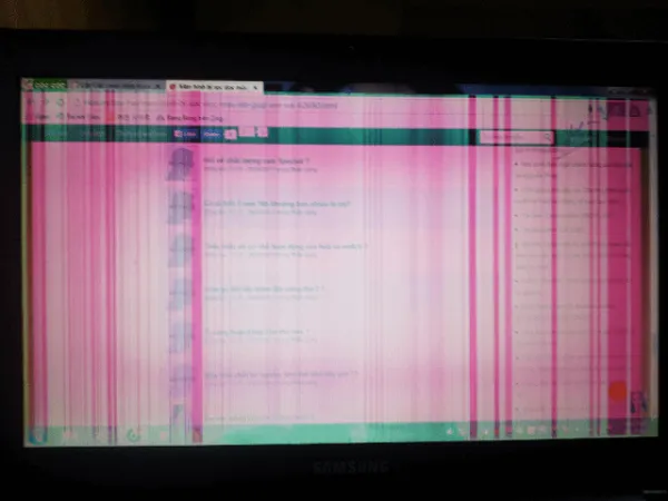 Laptop bị sọc màn hình do xung đột phần mềm