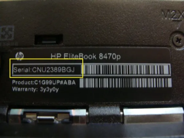 Kiểm tra serial laptop trên thân máy, hộp đựng máy