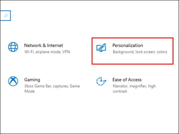  Nhấp chuột phải của bạn lên màn hình desktop chọn Personalize.