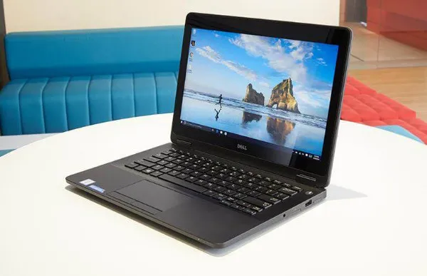 Laptop Latitude 3000 Series