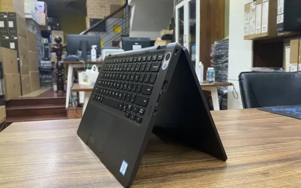 Laptop Dell - Latitude 5300