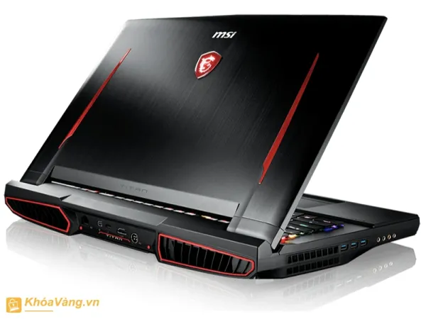 Laptop MSI vẻ bề ngoài mạnh mẽ, cuốn hút, ấn tượng