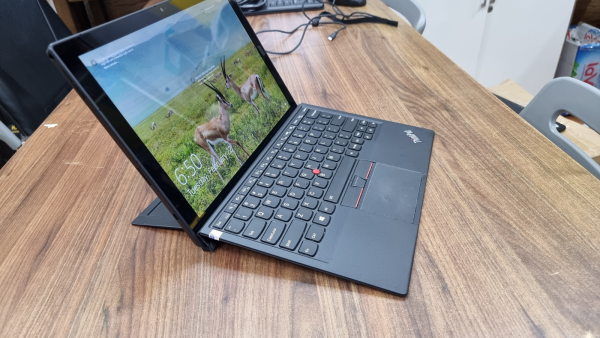Danh mục laptop