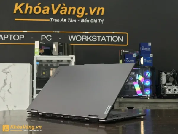 Lenovo Yoga laptop hiệu năng ấn tượng