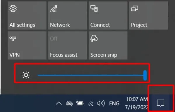 Điều chỉnh độ sáng màn hình laptop bên trong window 10