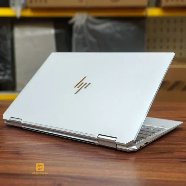 Laptop HP Spectre x360 13-aw0003dx mang đến vẻ ngoài tinh tế với các góc cạnh tạo nên sự khác biệt