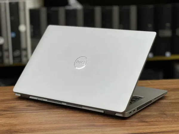 laptop cũ 12 triệu uy tín