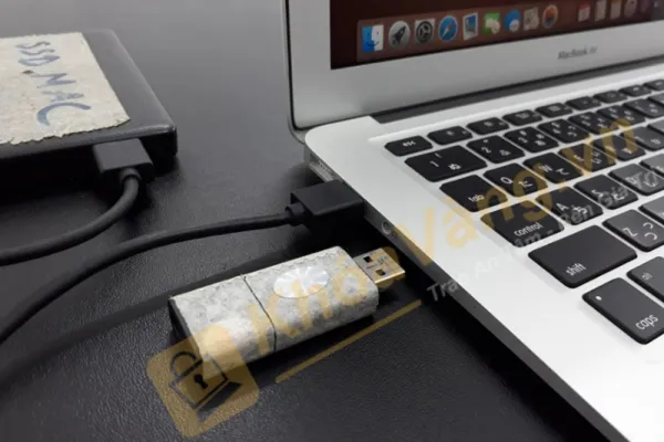 lỗi cắm usb vào macbook không nhận