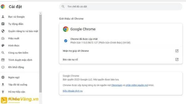 Bước 3: Chrome sẽ tự động kiểm tra và cài đặt phiên bản mới nhất.