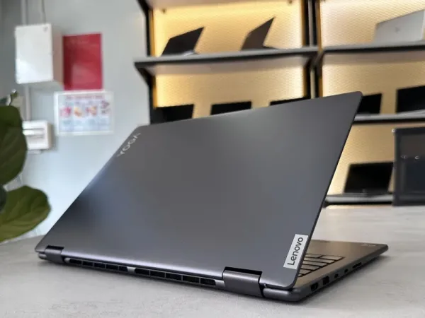 Lenovo Yoga 7i -16IAP7 (2-in-1) Core i5-1240P | RAM 8GB DDR5 | SSD 256GB Gen 4 | 16 inch 2.5K WQXGA + TOUCH