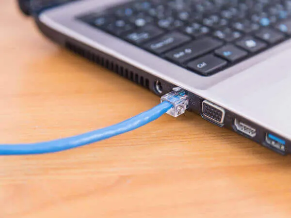 cách kết nối mạng có dây cho laptop