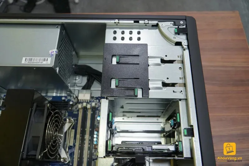 HP Z440 là một trong những dòng máy trạm hiếm hoi có khả năng mở rộng