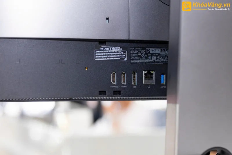 Góc nhìn khác Dell OptiPlex 7480