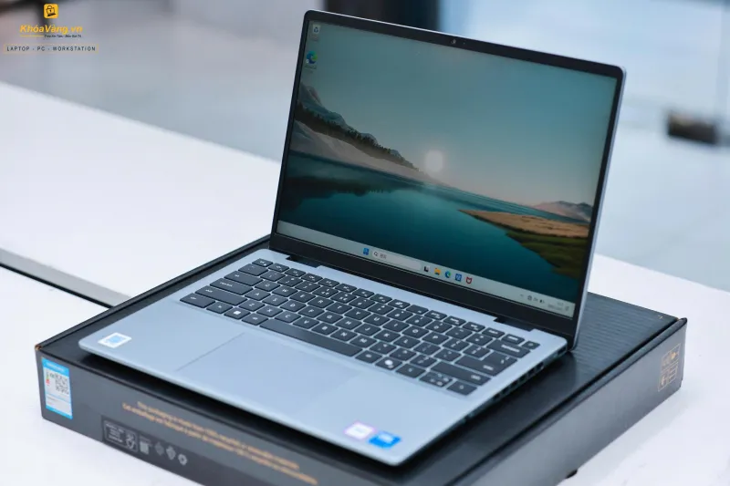 Ngoại hình Dell Inspirion 14 Plus 7440