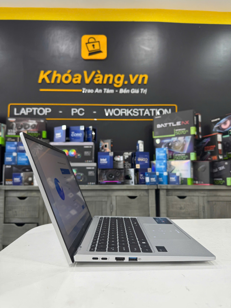 Acer Swift Go SFG14-73T-75FA là lựa chọn lý tưởng cho dân văn phòng, sinh viên và người sáng tạo nội dung.