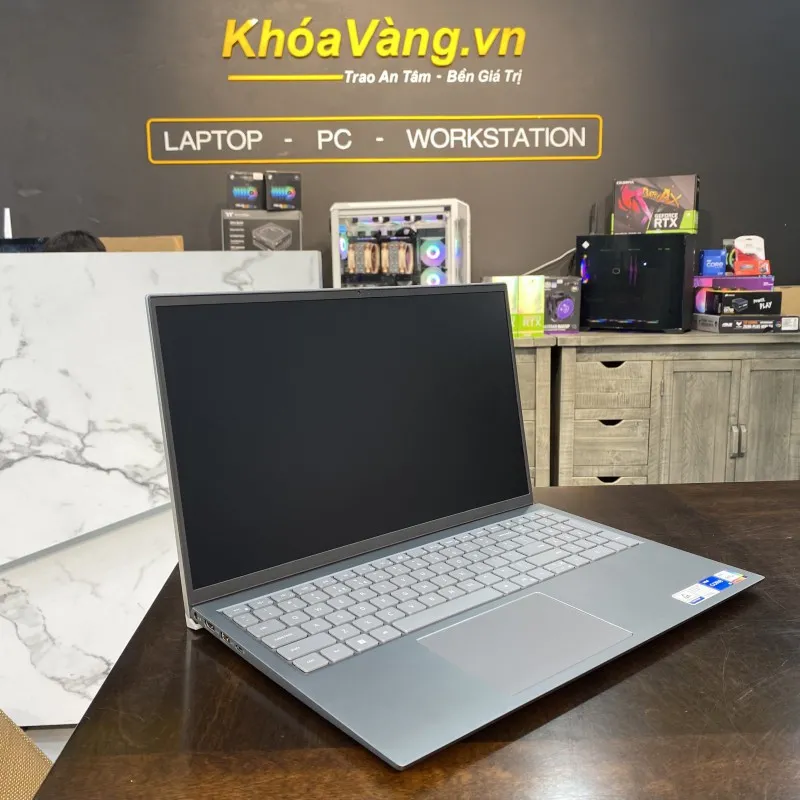 Dell Inspiron 5518 - Khóa Vàng