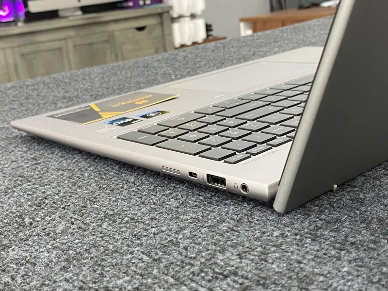 HP ZBook Firefly 16 G9 giá tốt nhất