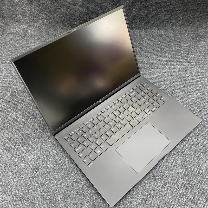 laptop LG Gram 2022 16Z90Q giá rẻ nhất