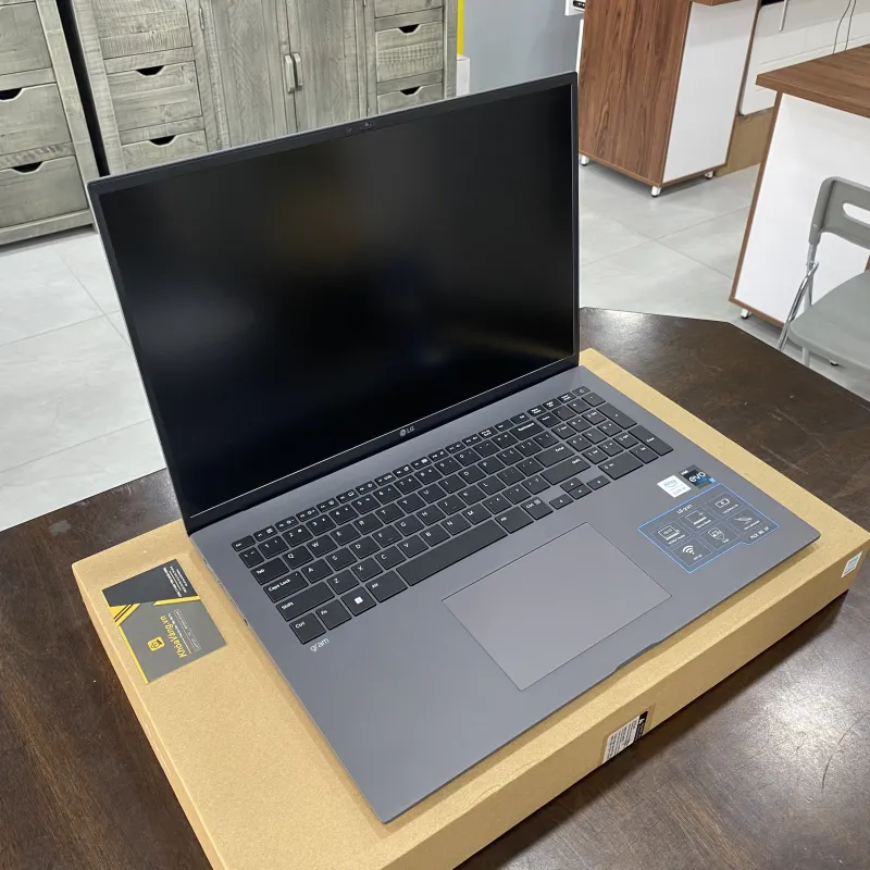 Laptop LG Gram 17 17ZD90Q giá rẻ