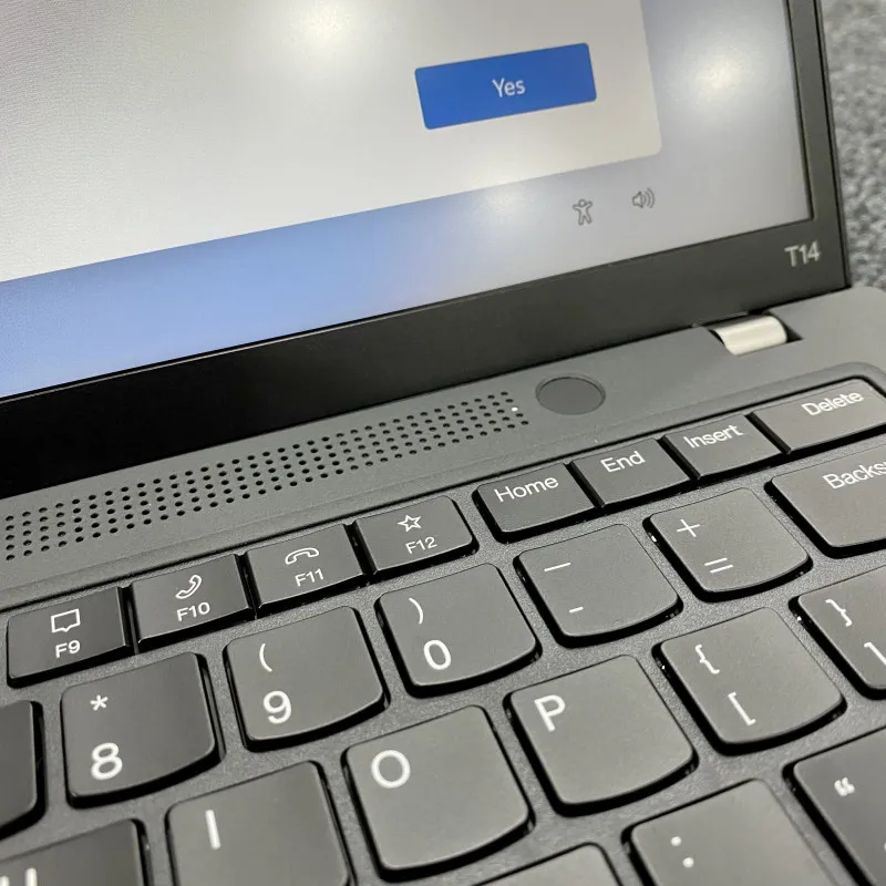 ThinkPad T14 Gen 3 độ bền chuẩn quân đội Mỹ