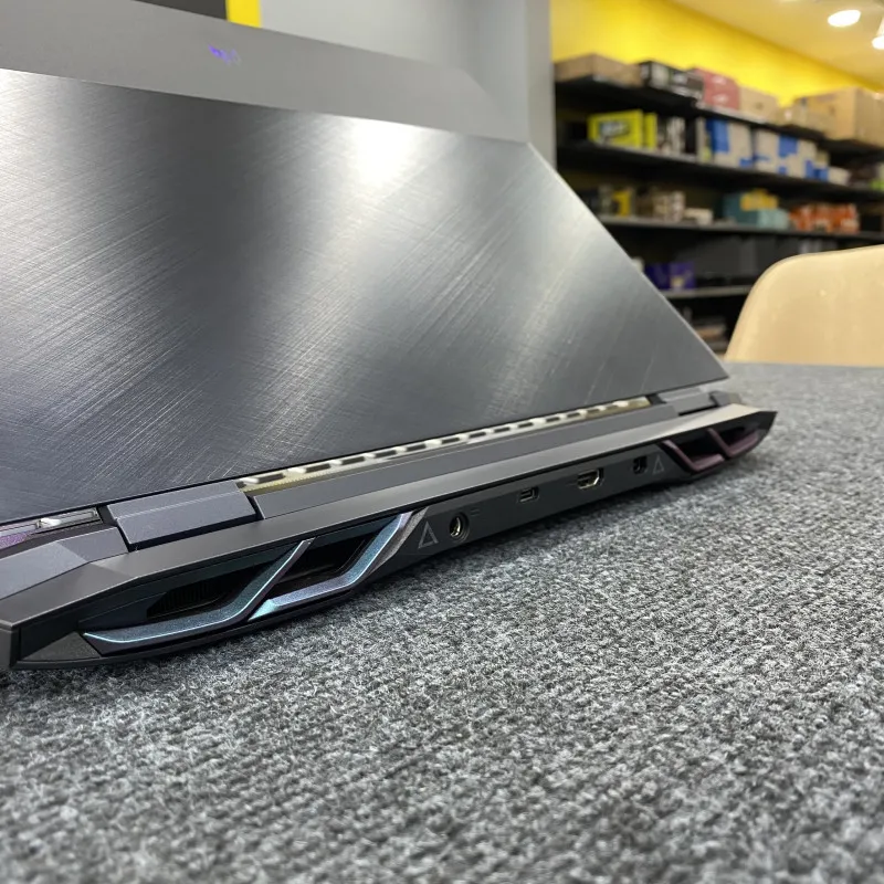 laptop Acer PREDATOR Helios 300 giá rẻ nhất
