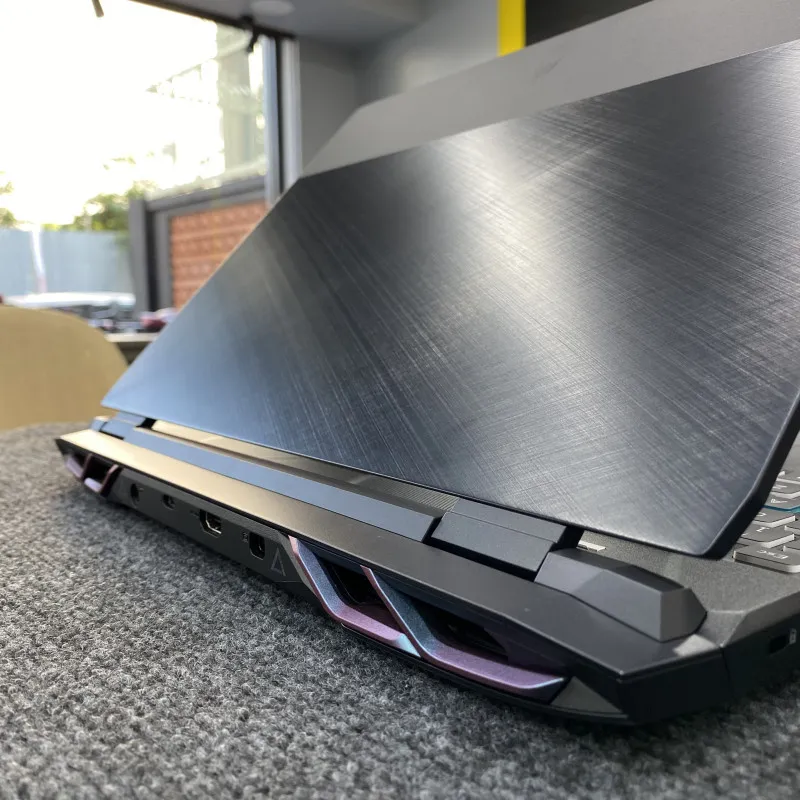 laptop Acer PREDATOR Helios 300 siêu rẻ