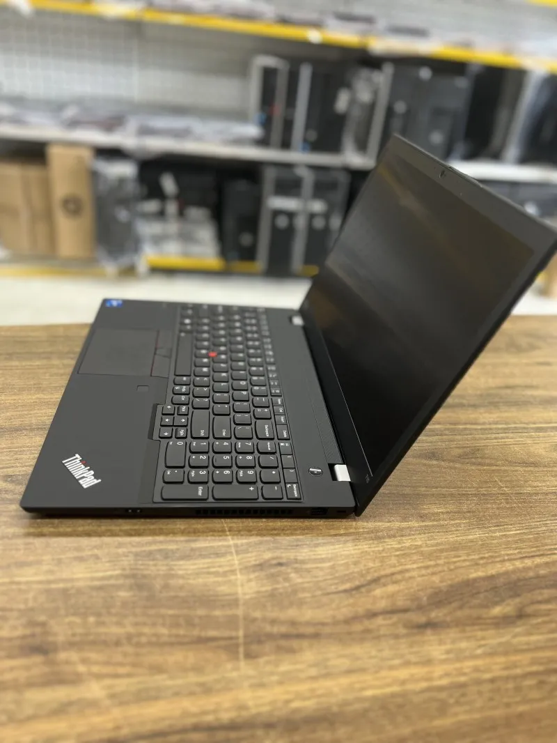 Laptop Lenovo ThinkPad T15 Gen 2 giá rẻ