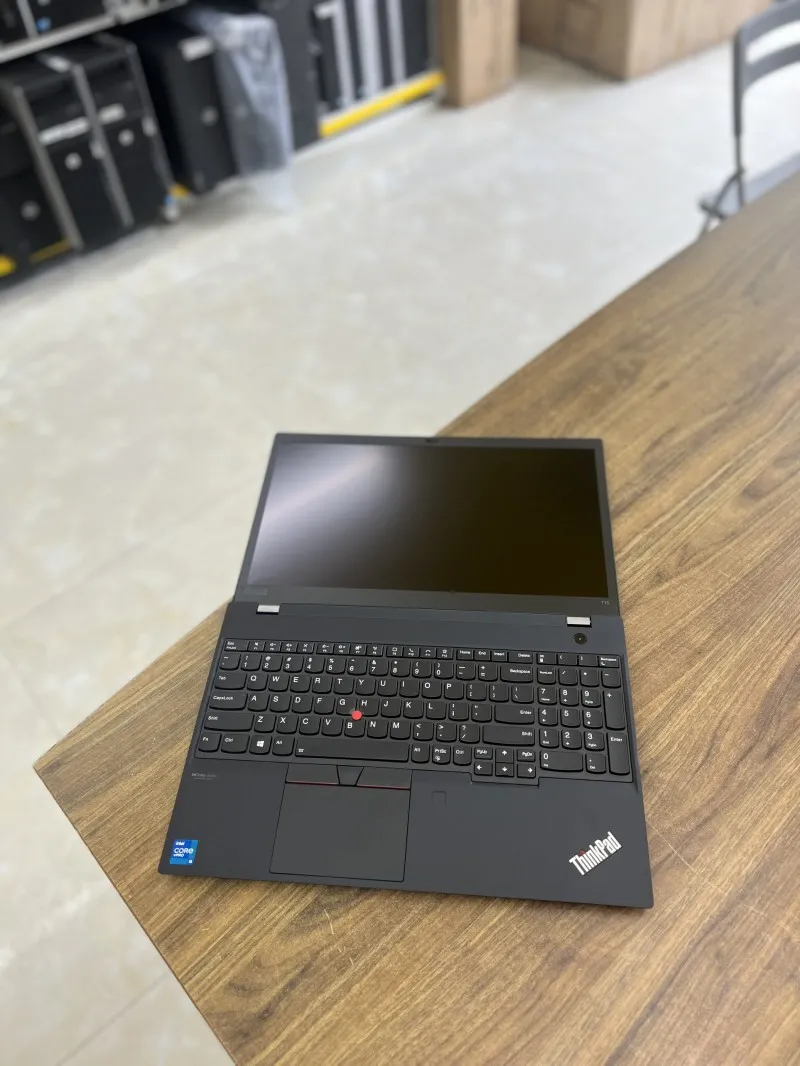 Laptop Lenovo ThinkPad T15 Gen 2 giá tốt nhất