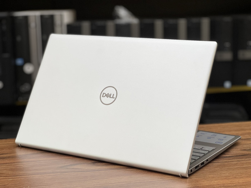 Dell Inspiron 5510 | Core i5-11320H | 8GB | 256GB SSD | 15.6